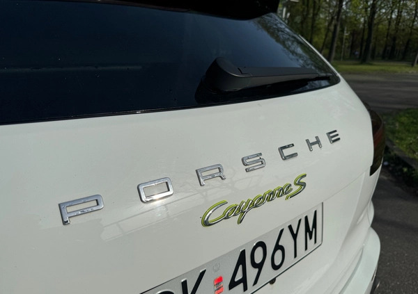 Porsche Cayenne cena 154900 przebieg: 105000, rok produkcji 2017 z Katowice małe 781
